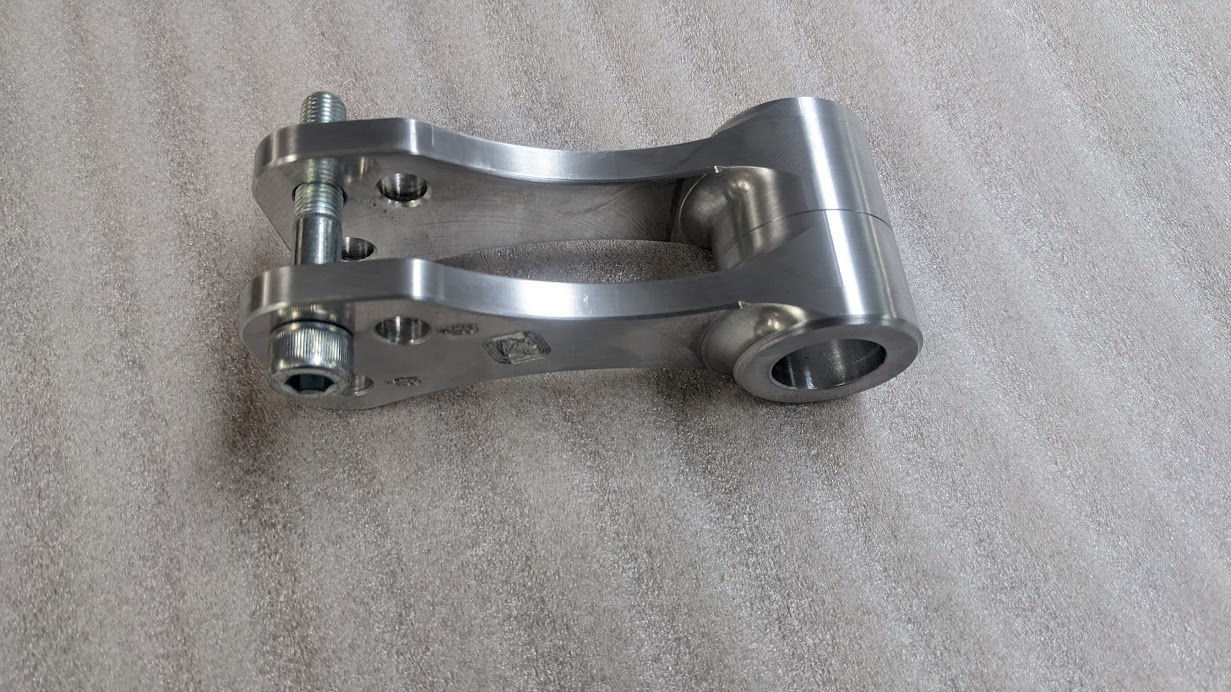 MT07, FZ07 XSR700, Tracer & R7 Lowering link/ Jack up plate